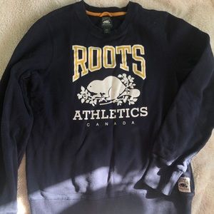 Roots crew neck